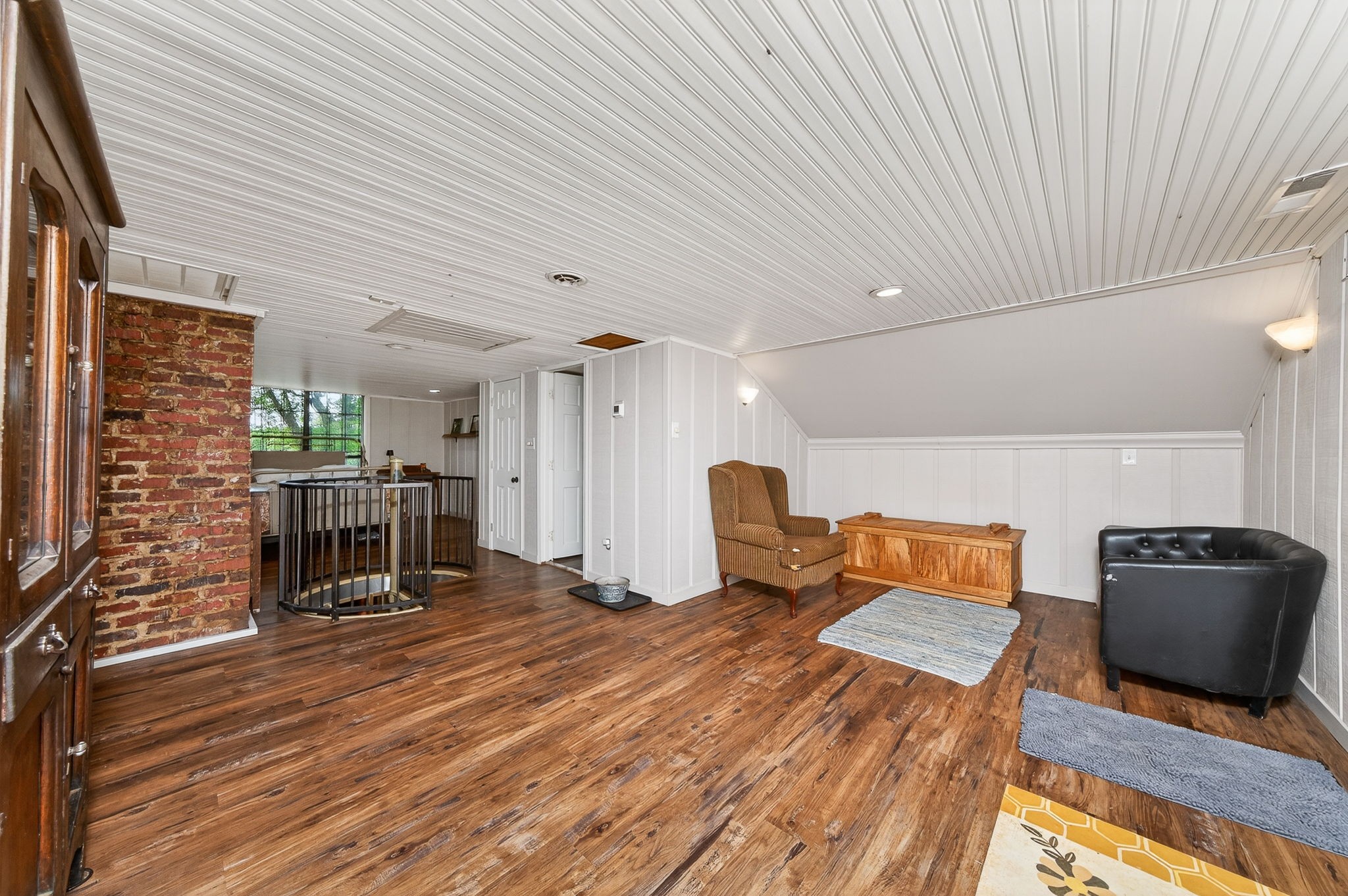 7400 Franks Ferry Road Walling TN 38587
