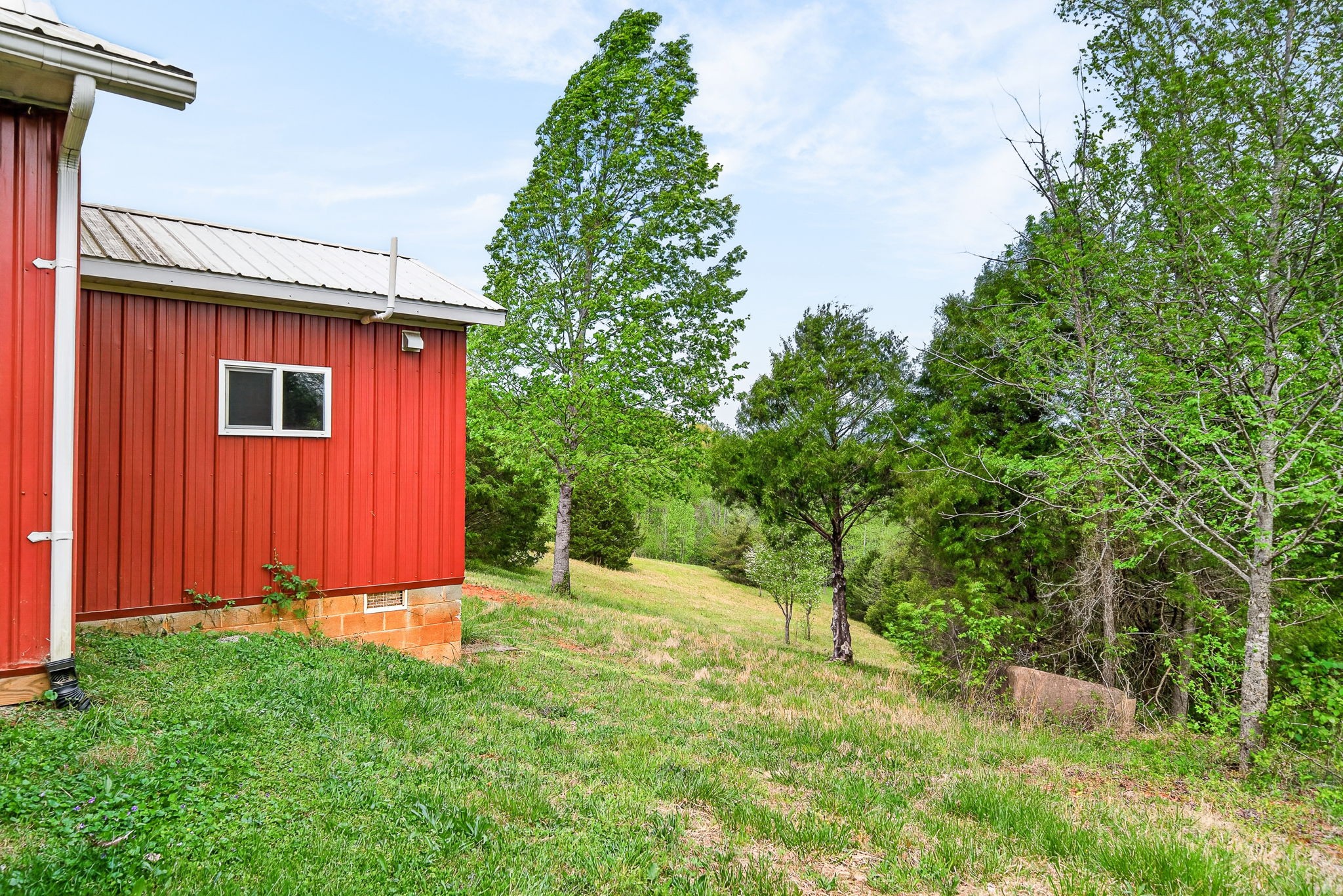 7400 Franks Ferry Road Walling TN 38587