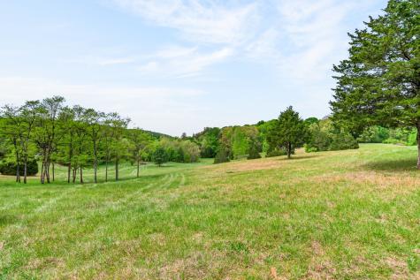 7400 Franks Ferry Road Walling TN 38587