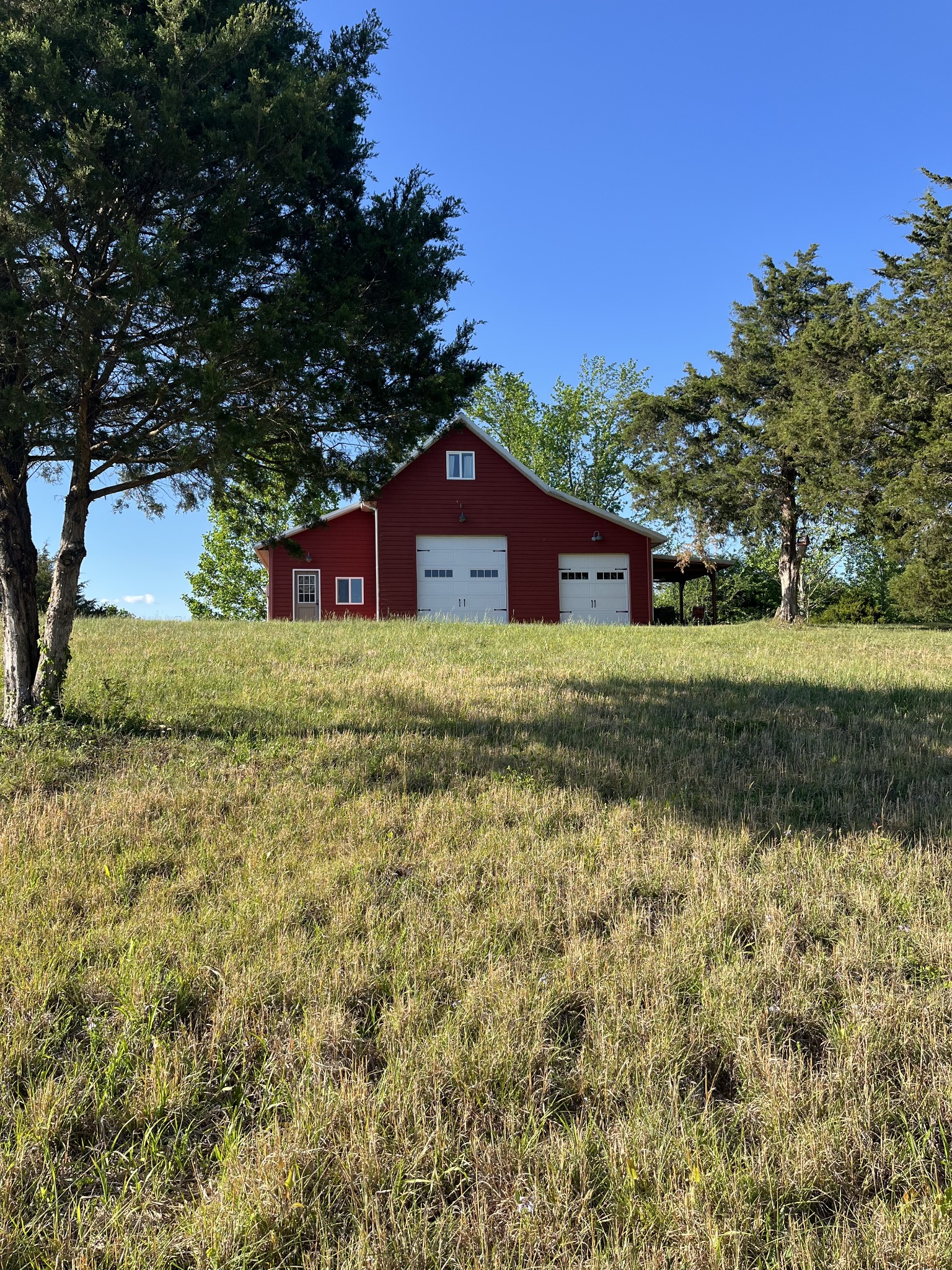 7400 Franks Ferry Road Walling TN 38587