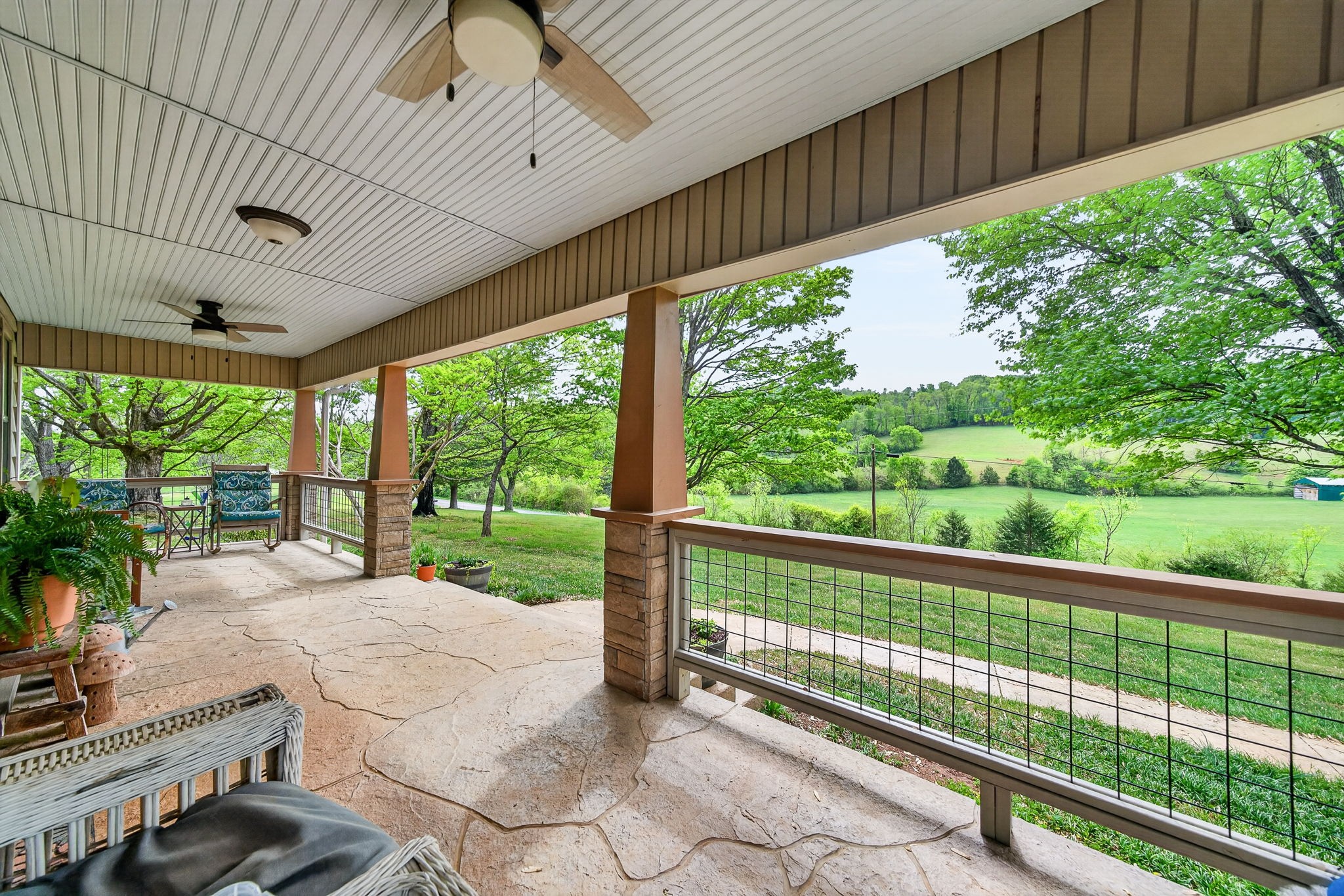 7400 Franks Ferry Road Walling TN 38587