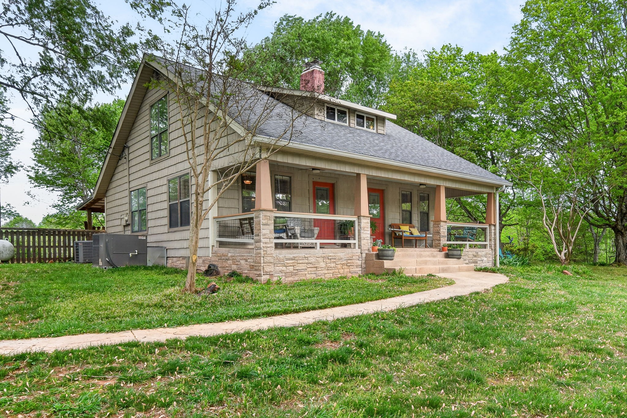 7400 Franks Ferry Road Walling TN 38587