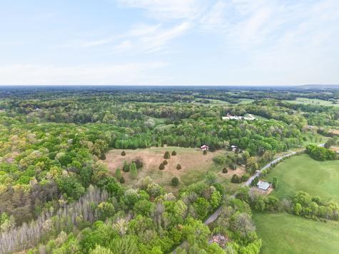 7400 Franks Ferry Road Walling TN 38587
