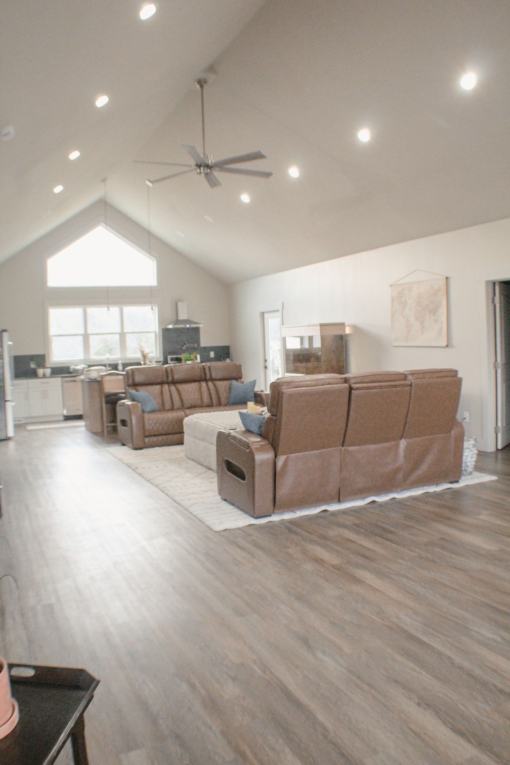 1869 Highway 25 Gallatin TN 37066