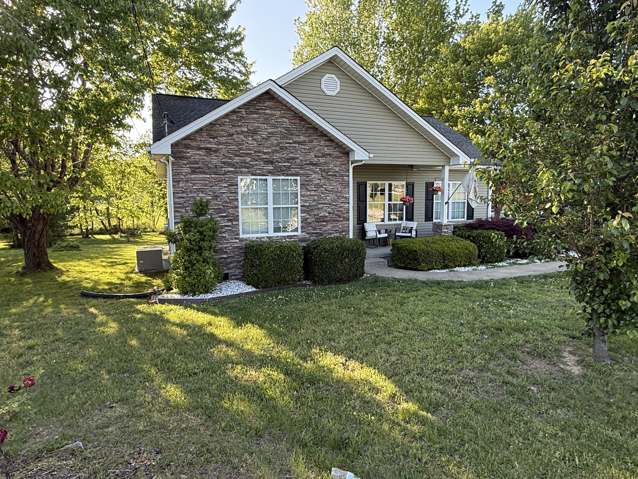 543 Main Street Mc Ewen TN 37101