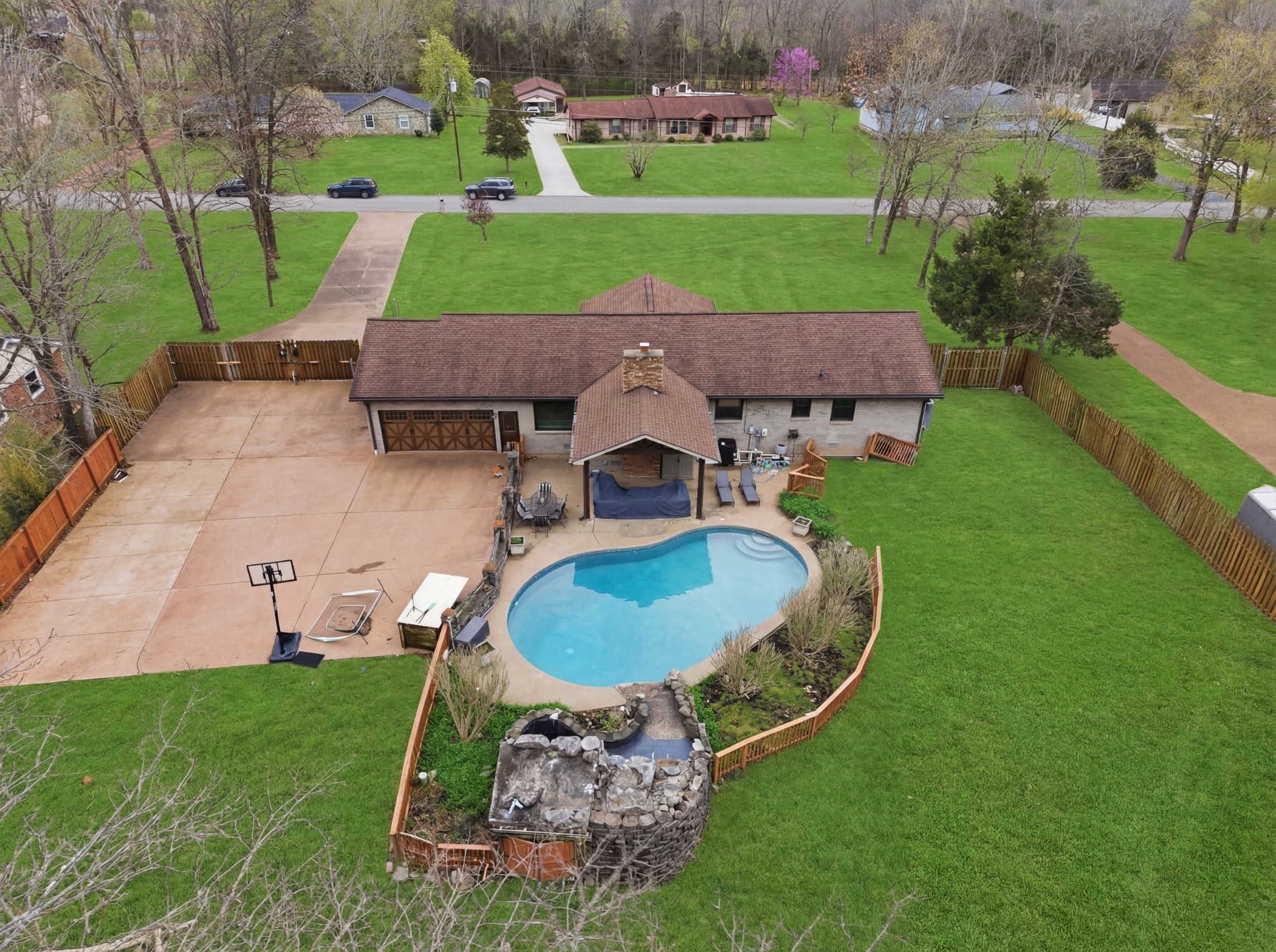 3016 Dell Drive Hermitage TN 37076