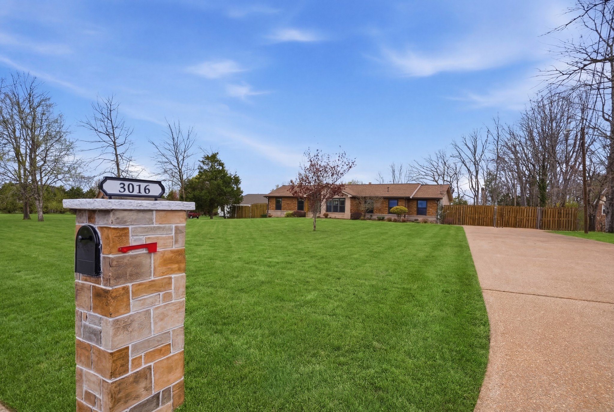 3016 Dell Drive Hermitage TN 37076