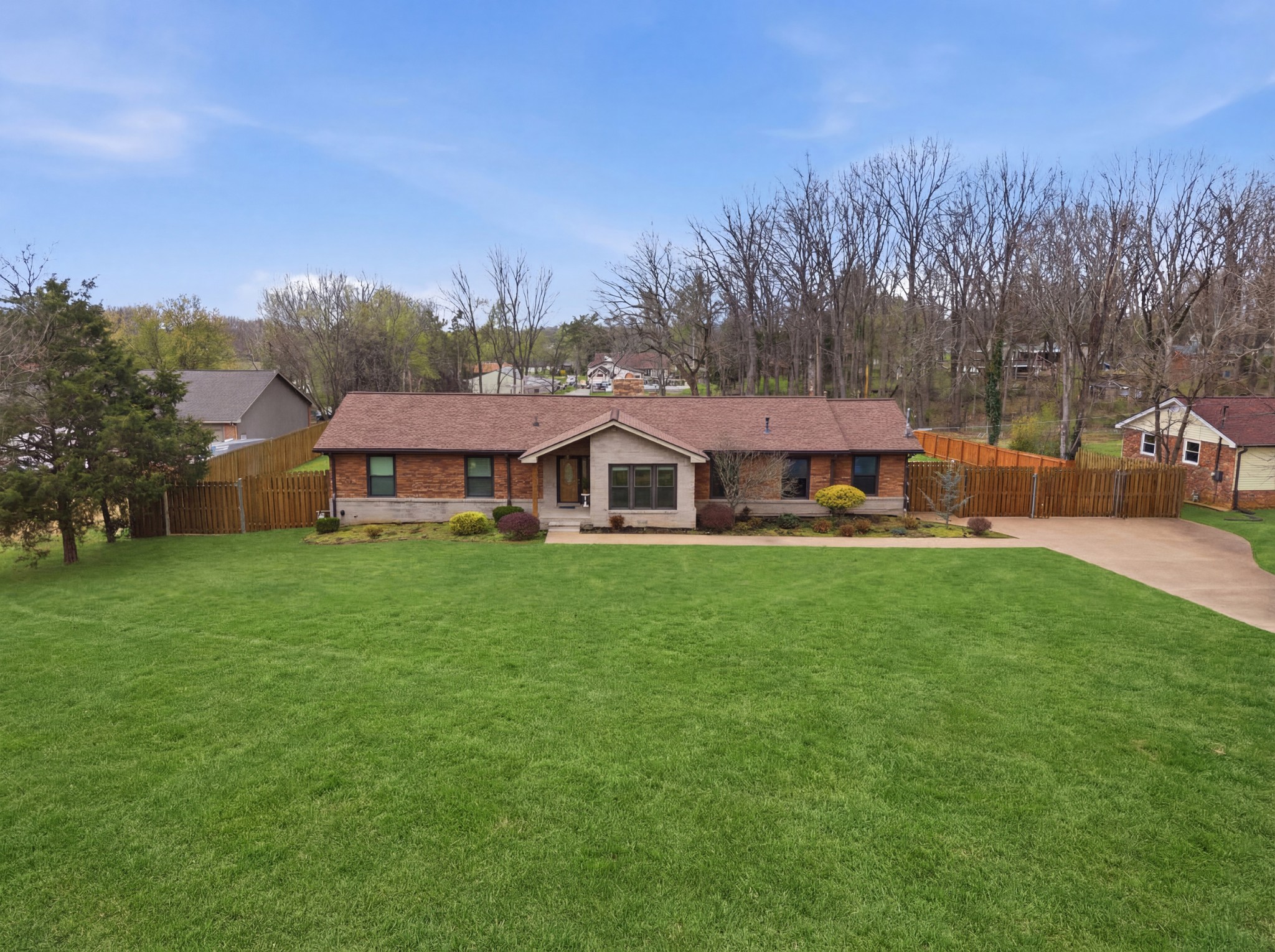 3016 Dell Drive Hermitage TN 37076