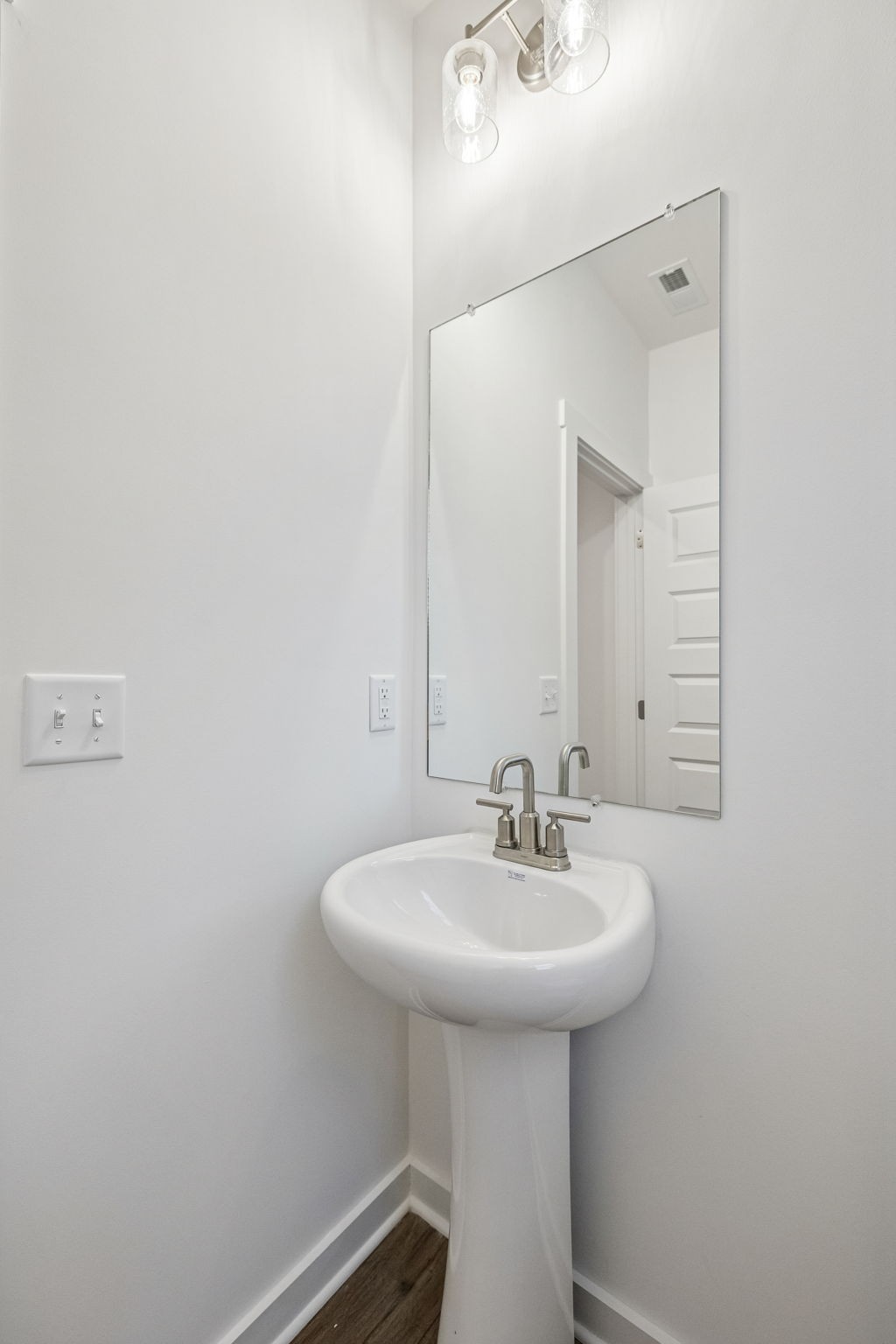 8008 Netterfield Drive White House TN 37188