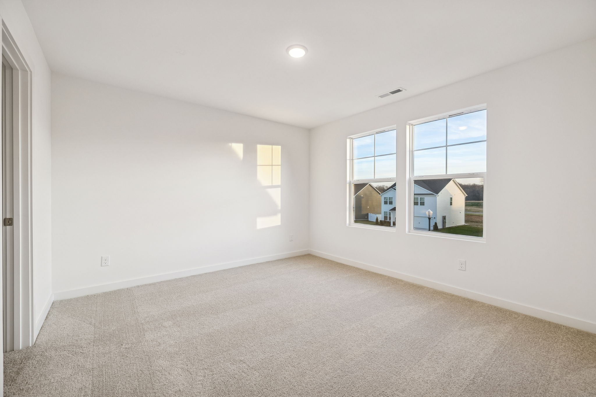 8008 Netterfield Drive White House TN 37188