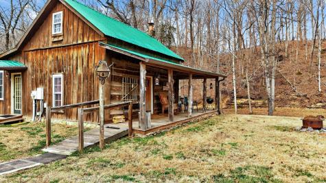 5084 Dorris Road Greenbrier TN 37073
