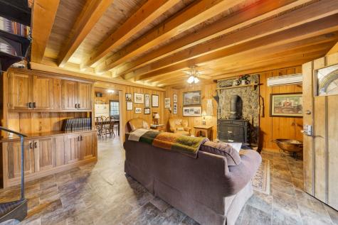 5084 Dorris Road Greenbrier TN 37073