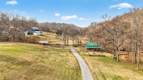 5084 Dorris Road Greenbrier TN 37073