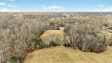 5084 Dorris Road Greenbrier TN 37073