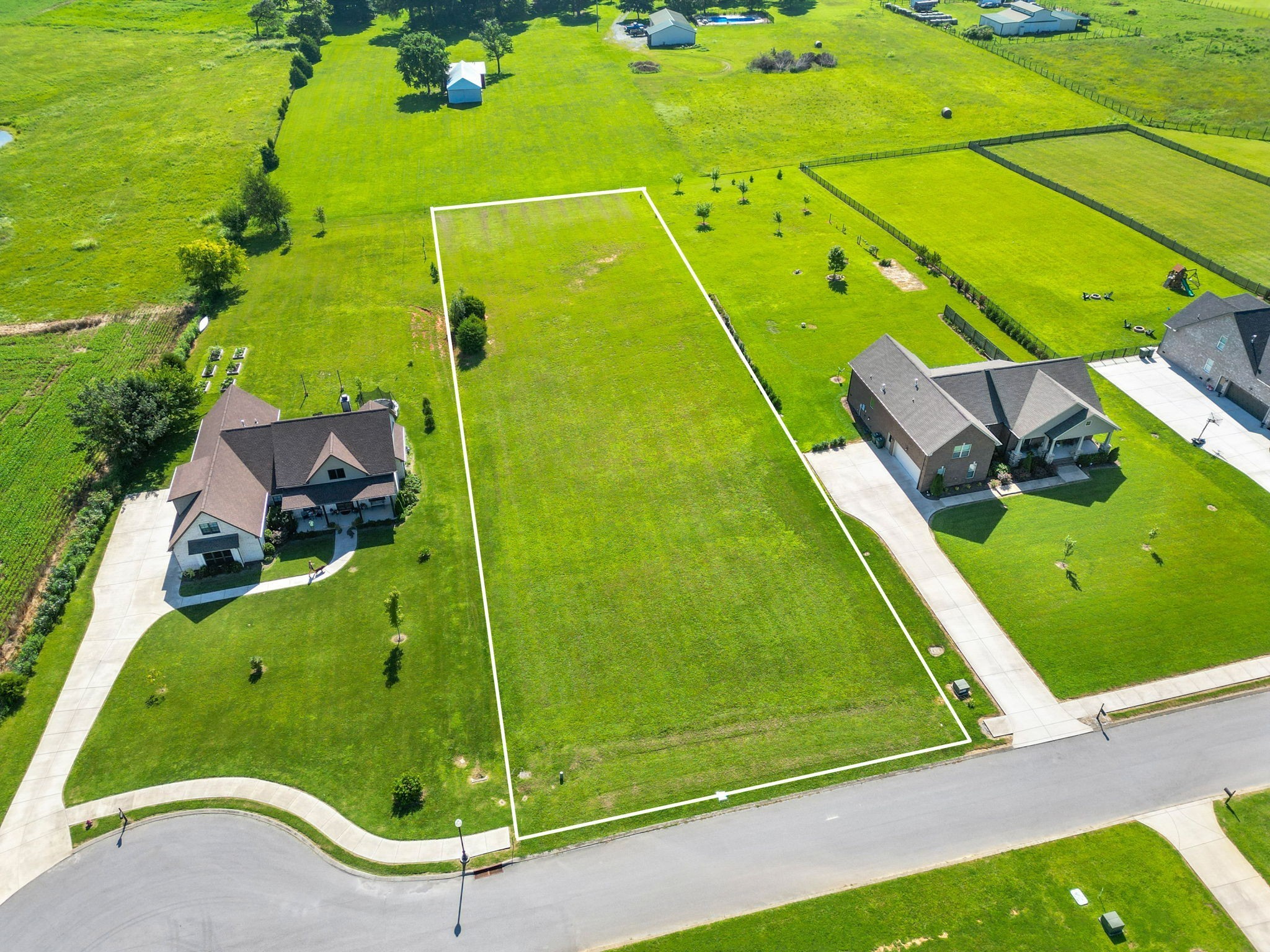 136a Wind Wood Drive Portland TN 37148