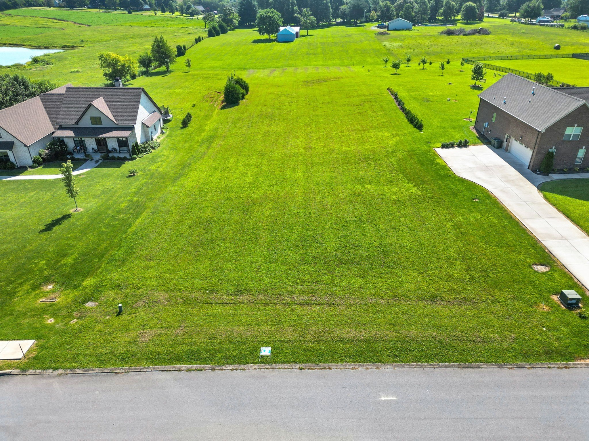 136a Wind Wood Drive Portland TN 37148