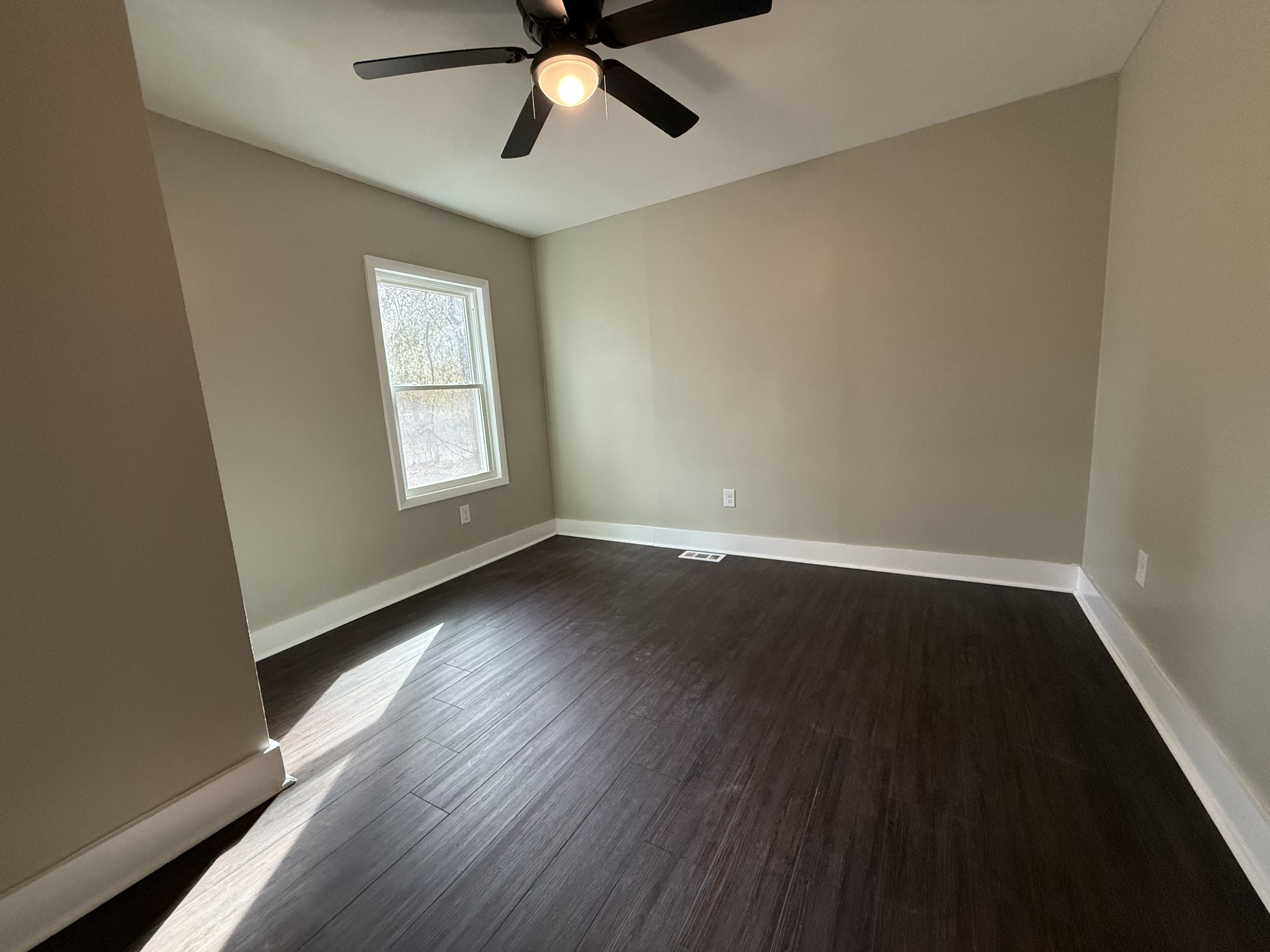 935 Mckellar Drive Tullahoma TN 37388