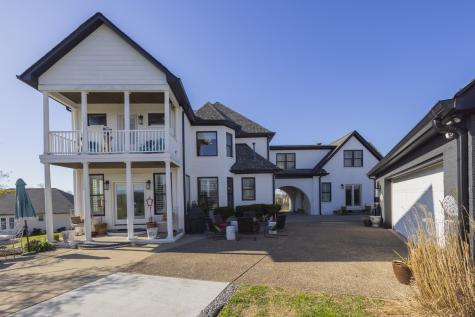 2011 Dorchester Drive Lebanon TN 37090