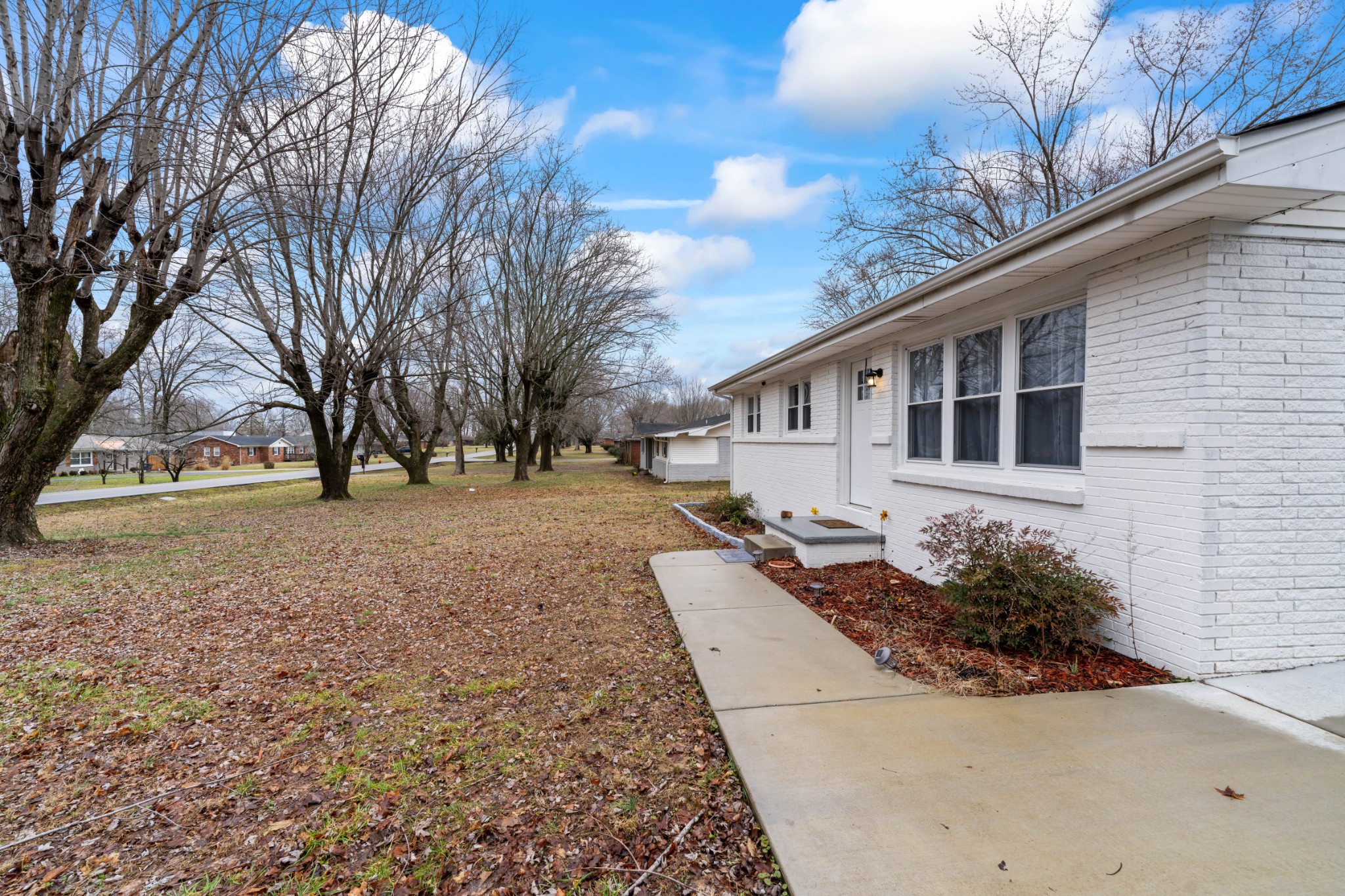 1104 Ellington Drive Lafayette TN 37083