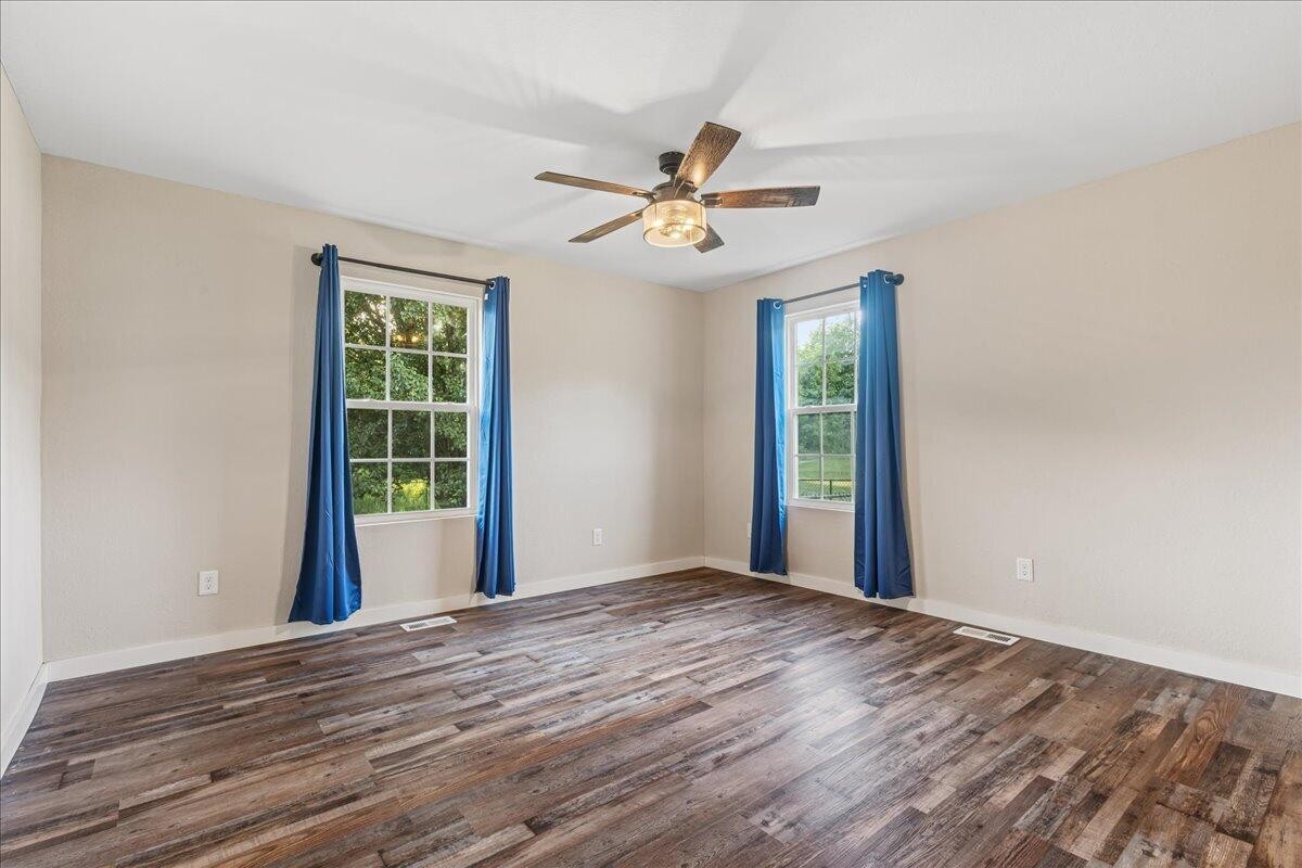 619 Huff Bend Ten Mile TN 37880