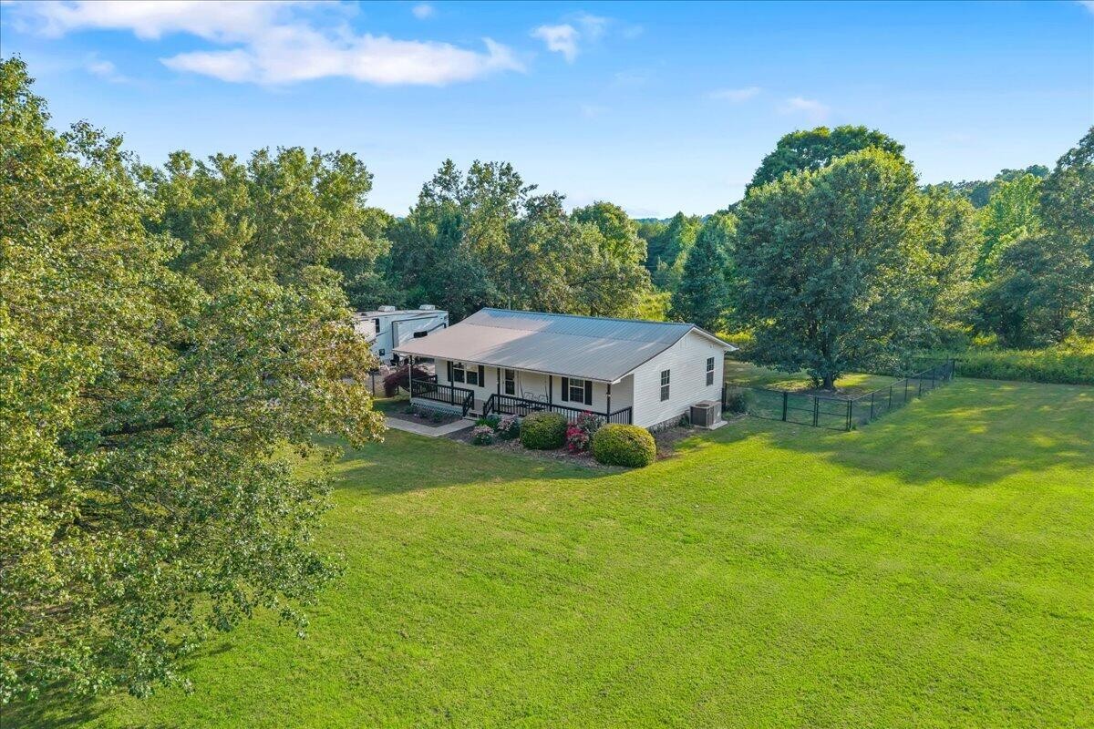 619 Huff Bend Ten Mile TN 37880