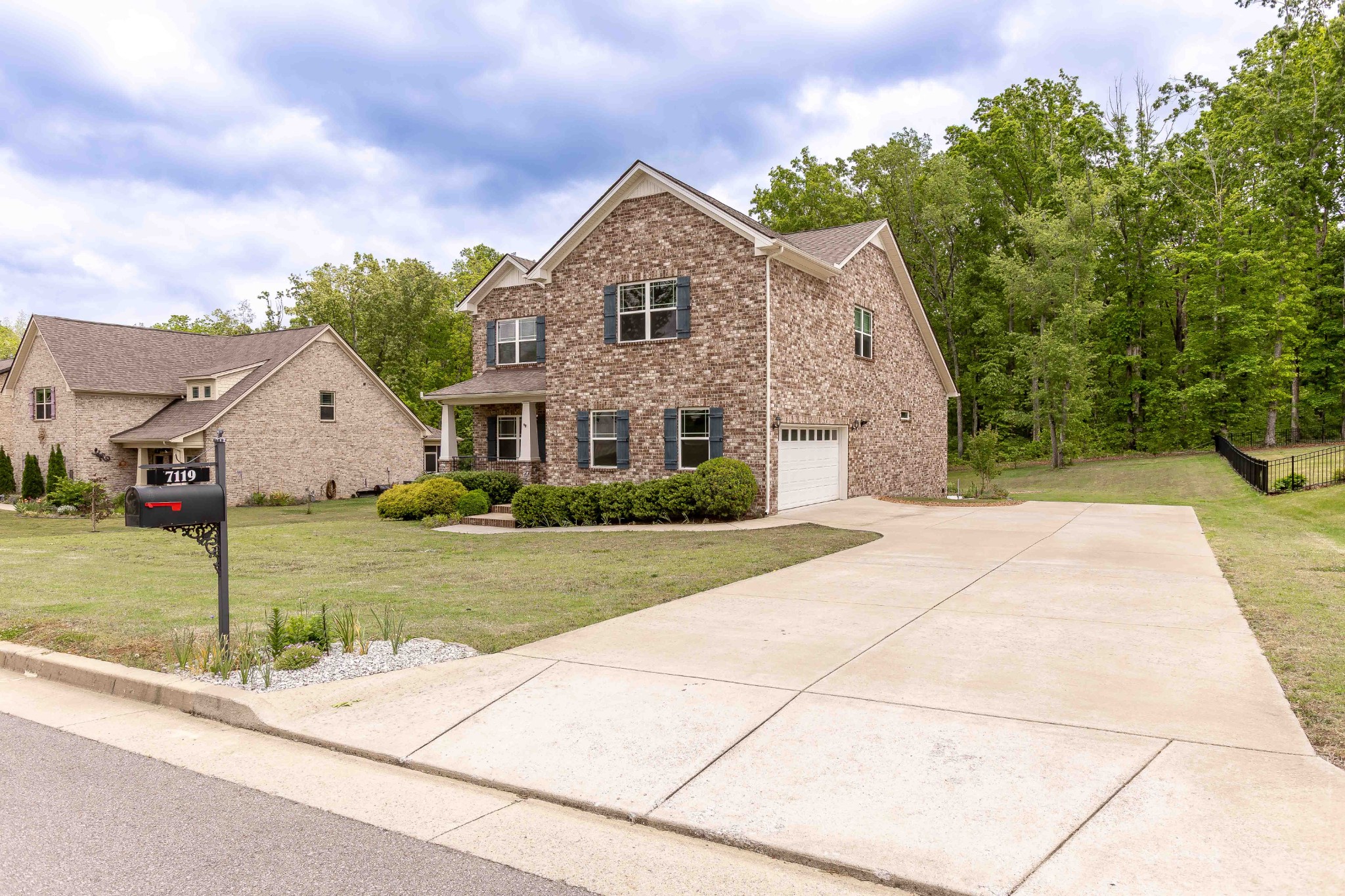 7119 Sweetbriar Circle Fairview TN 37062