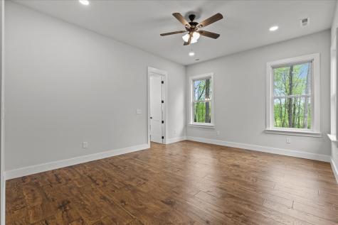 2576 Deer Creek Lane White House TN 37188