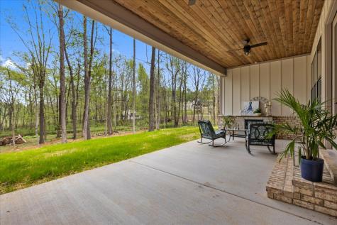 2576 Deer Creek Lane White House TN 37188
