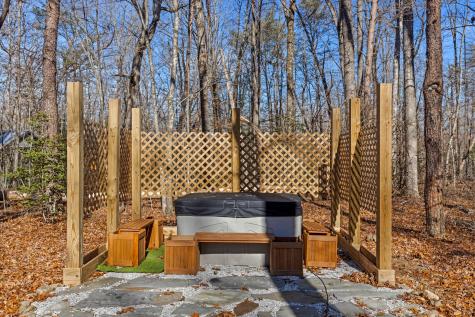 210 Mountain Laurel Lane Monteagle TN 37356