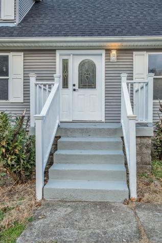 1006 W Bobby Court Goodlettsville TN 37072