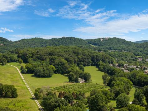 4092 Clovercroft Road Franklin TN 37067