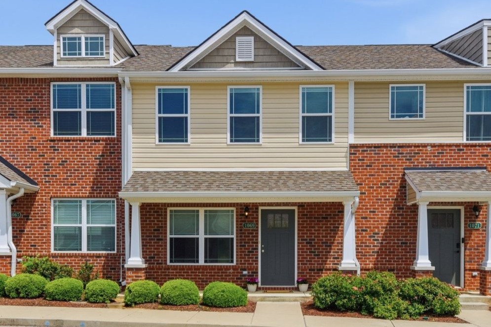 1069 Wells Way Spring Hill TN 37174