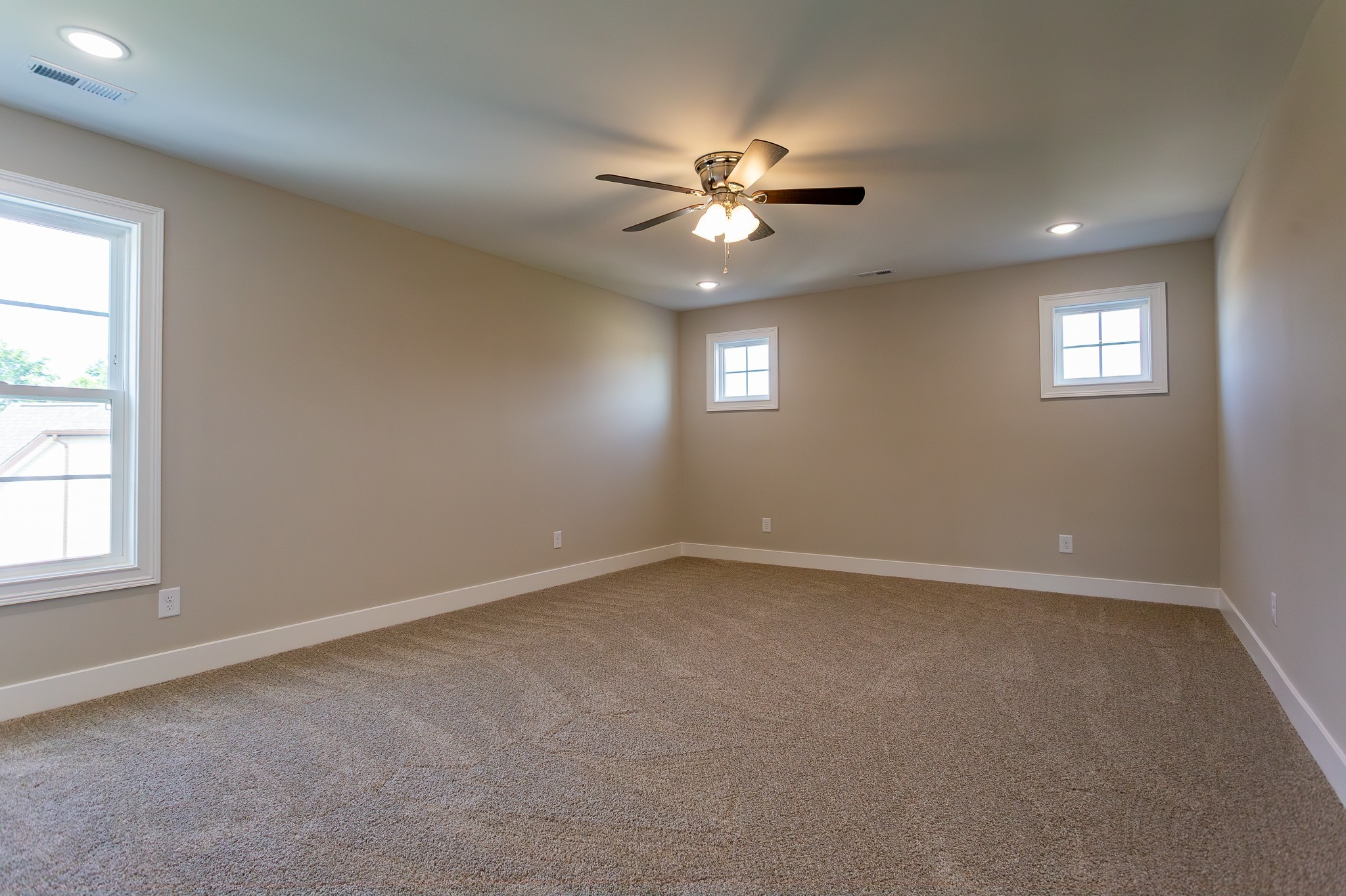243 Bellshire Drive Clarksville TN 37043
