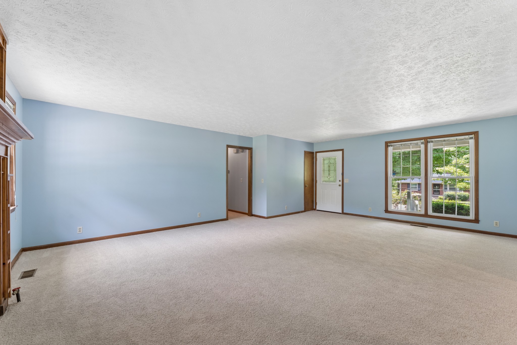 8904 Pinewood Road Lyles TN 37098