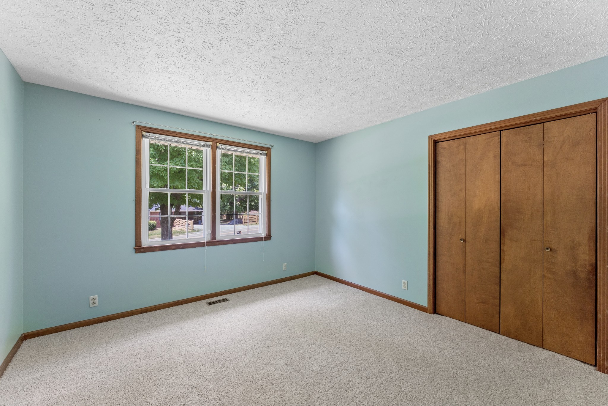 8904 Pinewood Road Lyles TN 37098