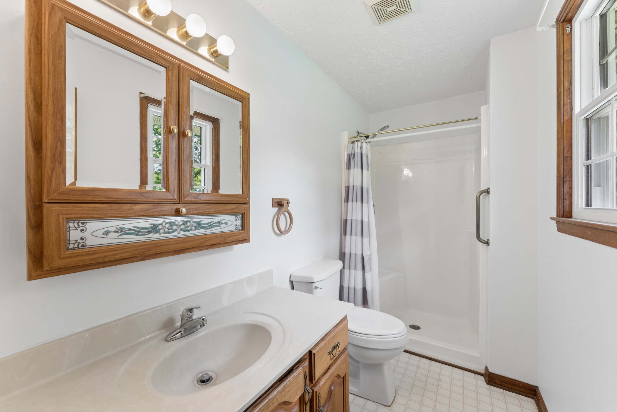 8904 Pinewood Road Lyles TN 37098