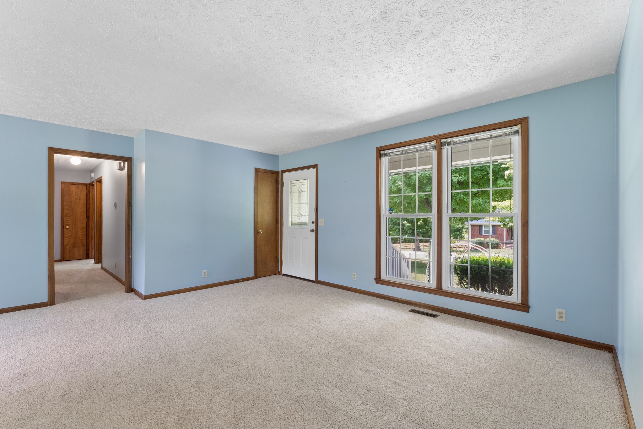 8904 Pinewood Road Lyles TN 37098