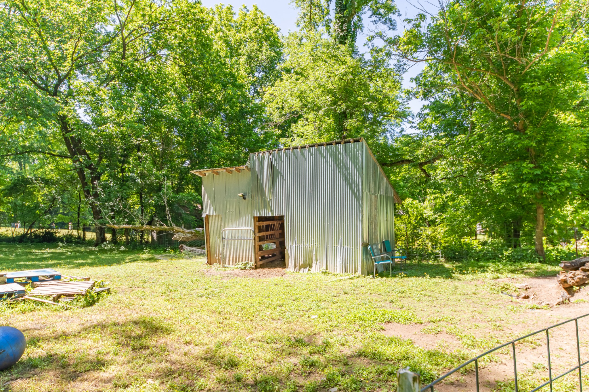 1558 Santa Fe Pike Columbia TN 38401