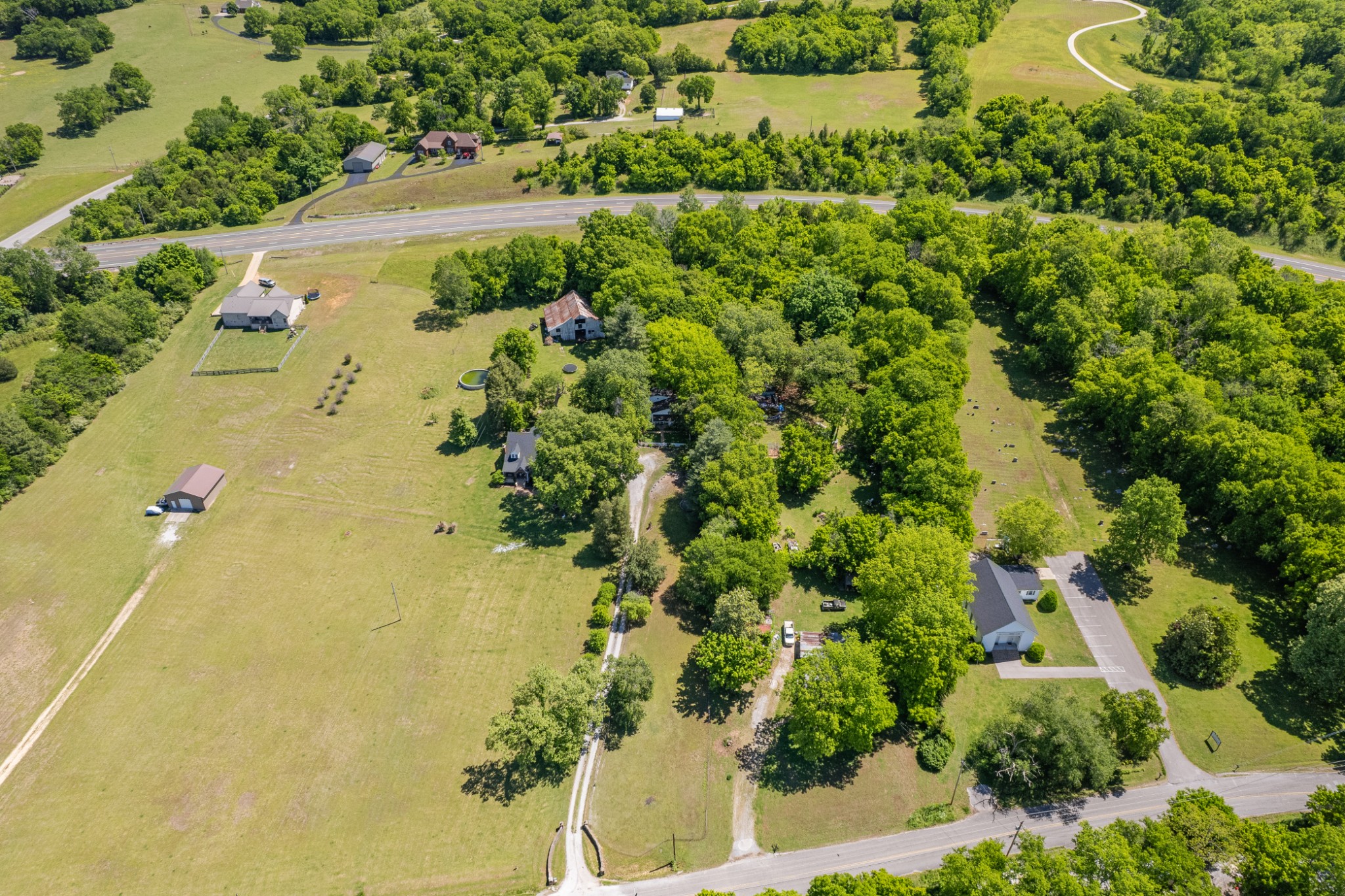 1558 Santa Fe Pike Columbia TN 38401
