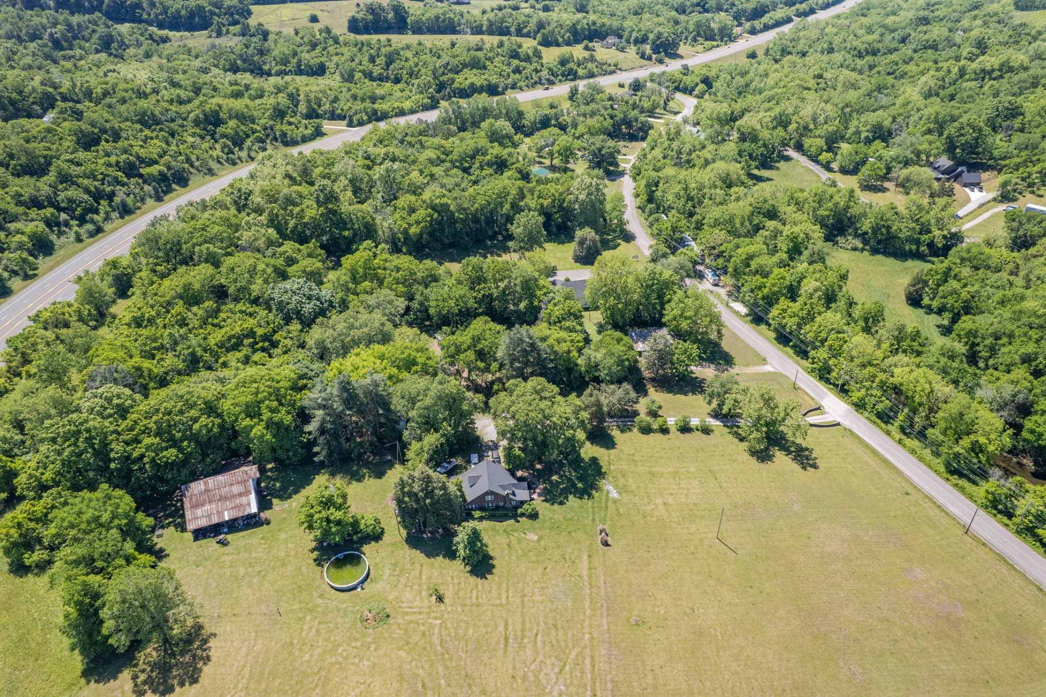 1558 Santa Fe Pike Columbia TN 38401