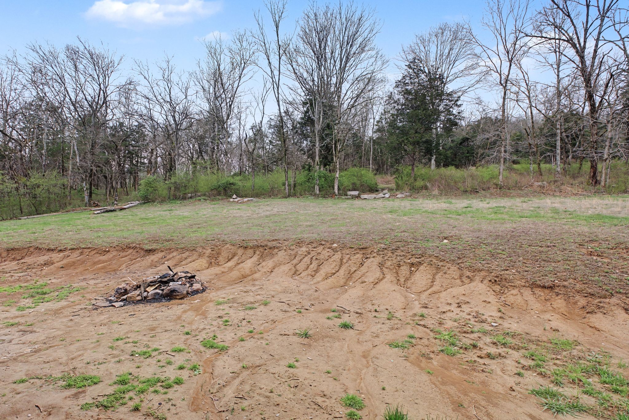 3411 Carter Branch Road Hartsville TN 37074