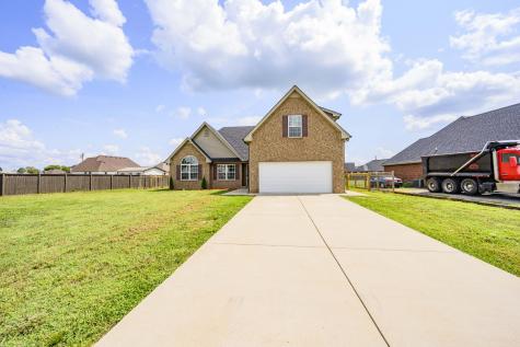 2524 Auldridge Drive N Christiana TN 37037