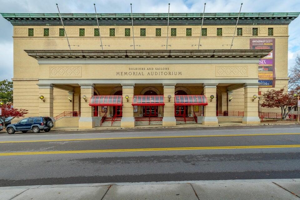 117 E 7th Street Chattanooga TN 37402