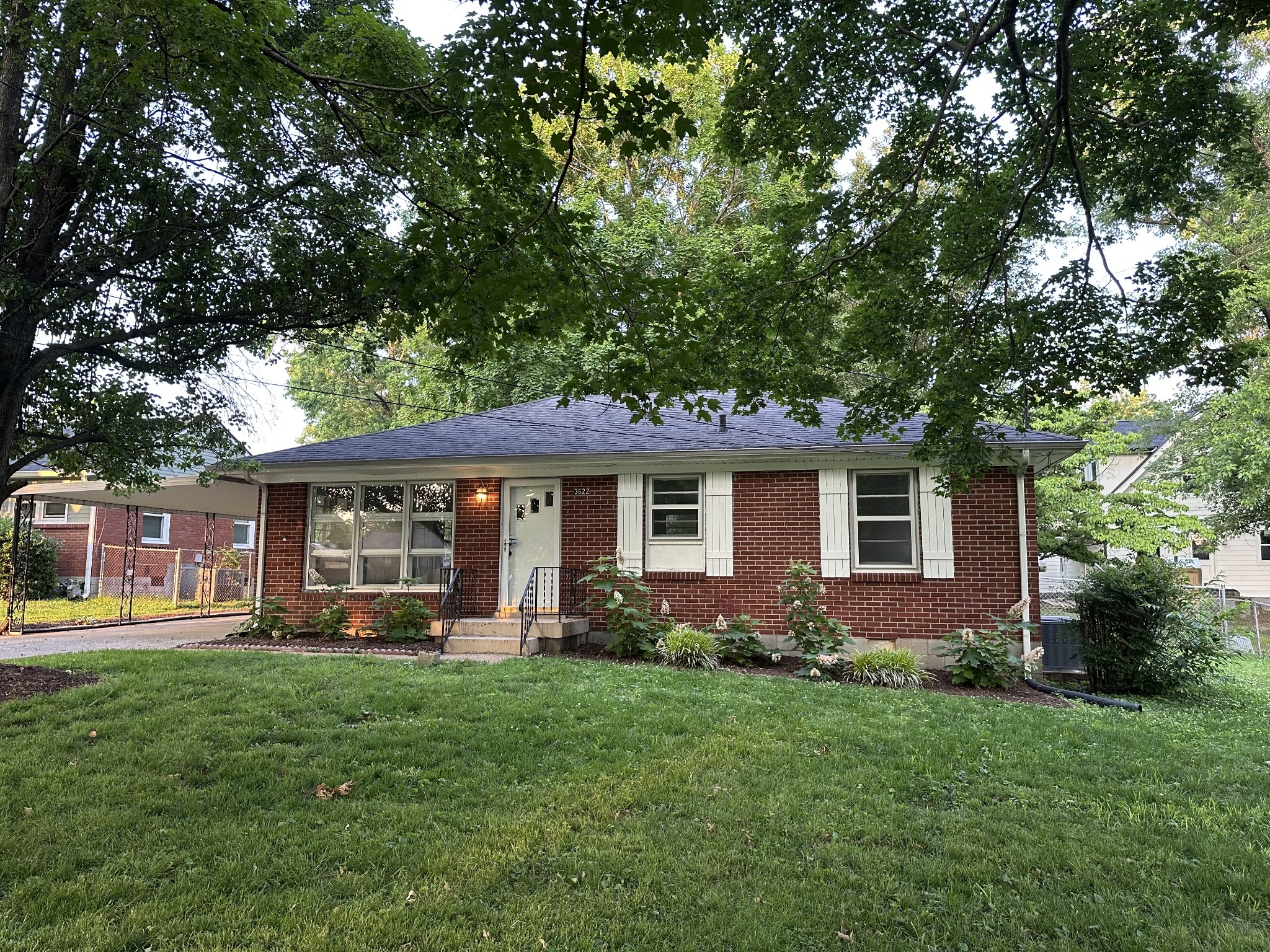 3622 Sabre Drive Nashville TN 37211