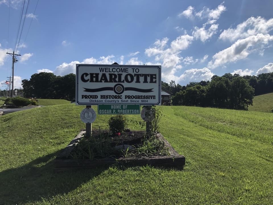 3604 Highway 48, N Charlotte TN 37036