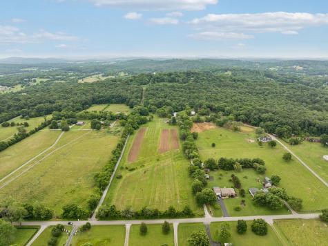 471 Spring Creek Lane Lebanon TN 37090
