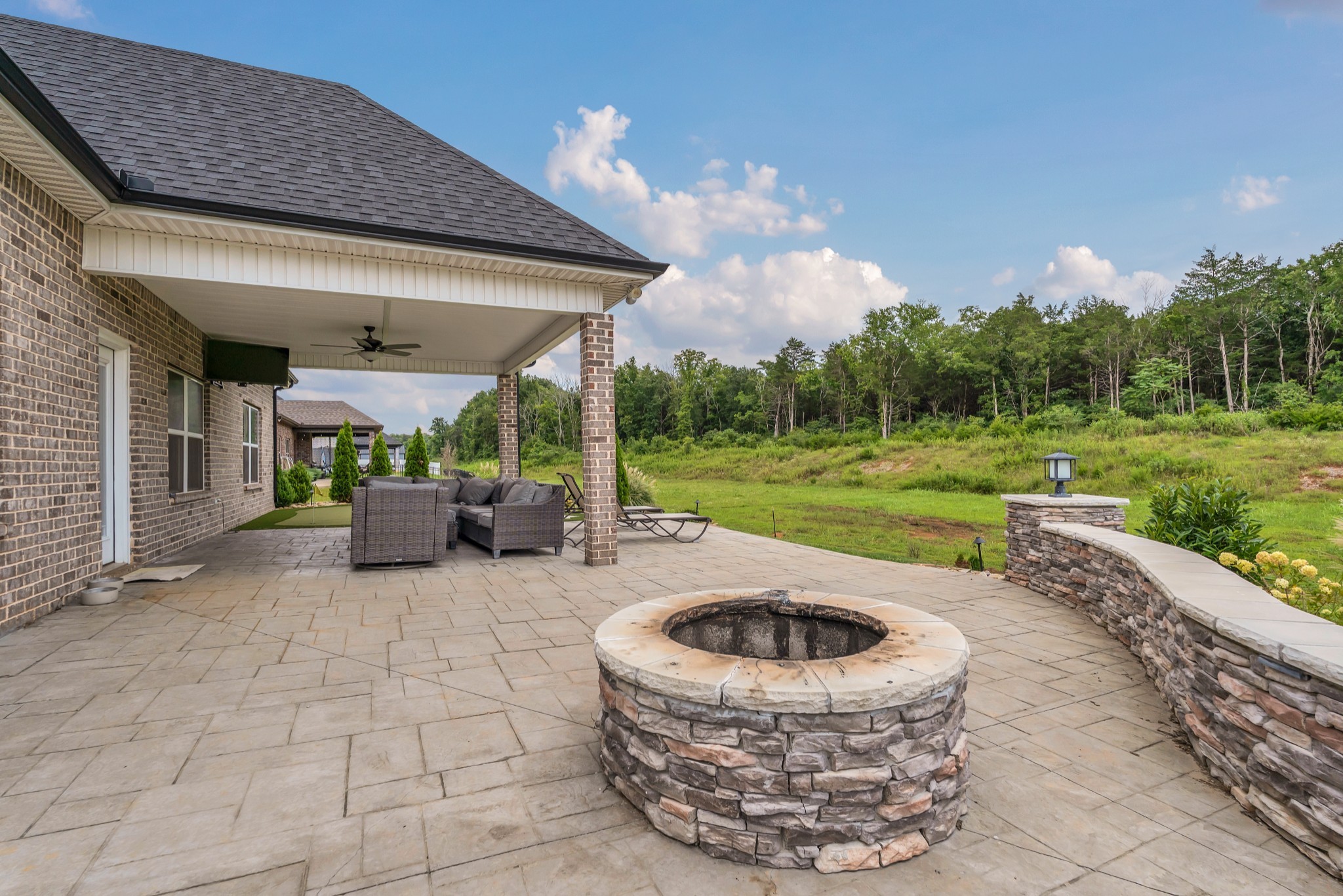2802 Ella Louise Lane Murfreesboro TN 37130