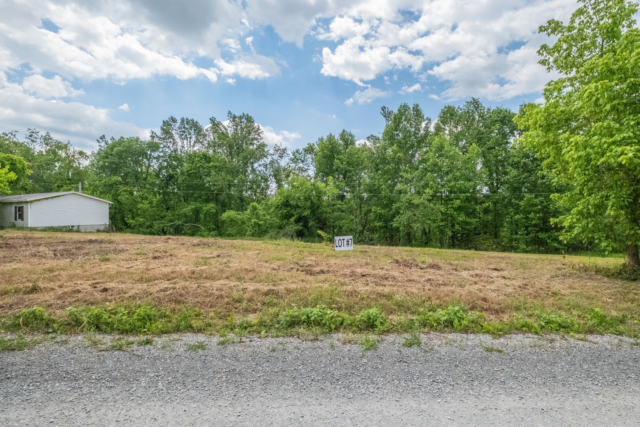 8489 Hoskins Hollow Road Westmoreland TN 37186