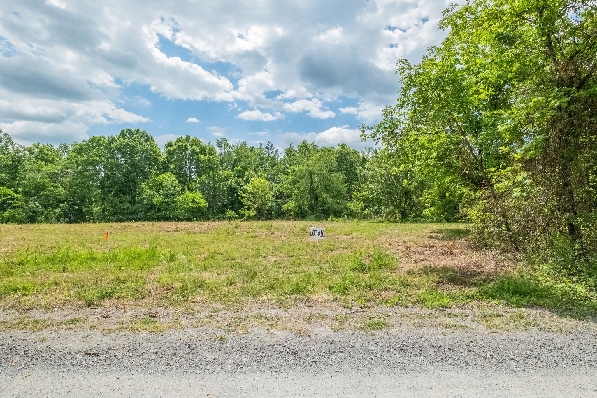 8489 Hoskins Hollow Road Westmoreland TN 37186