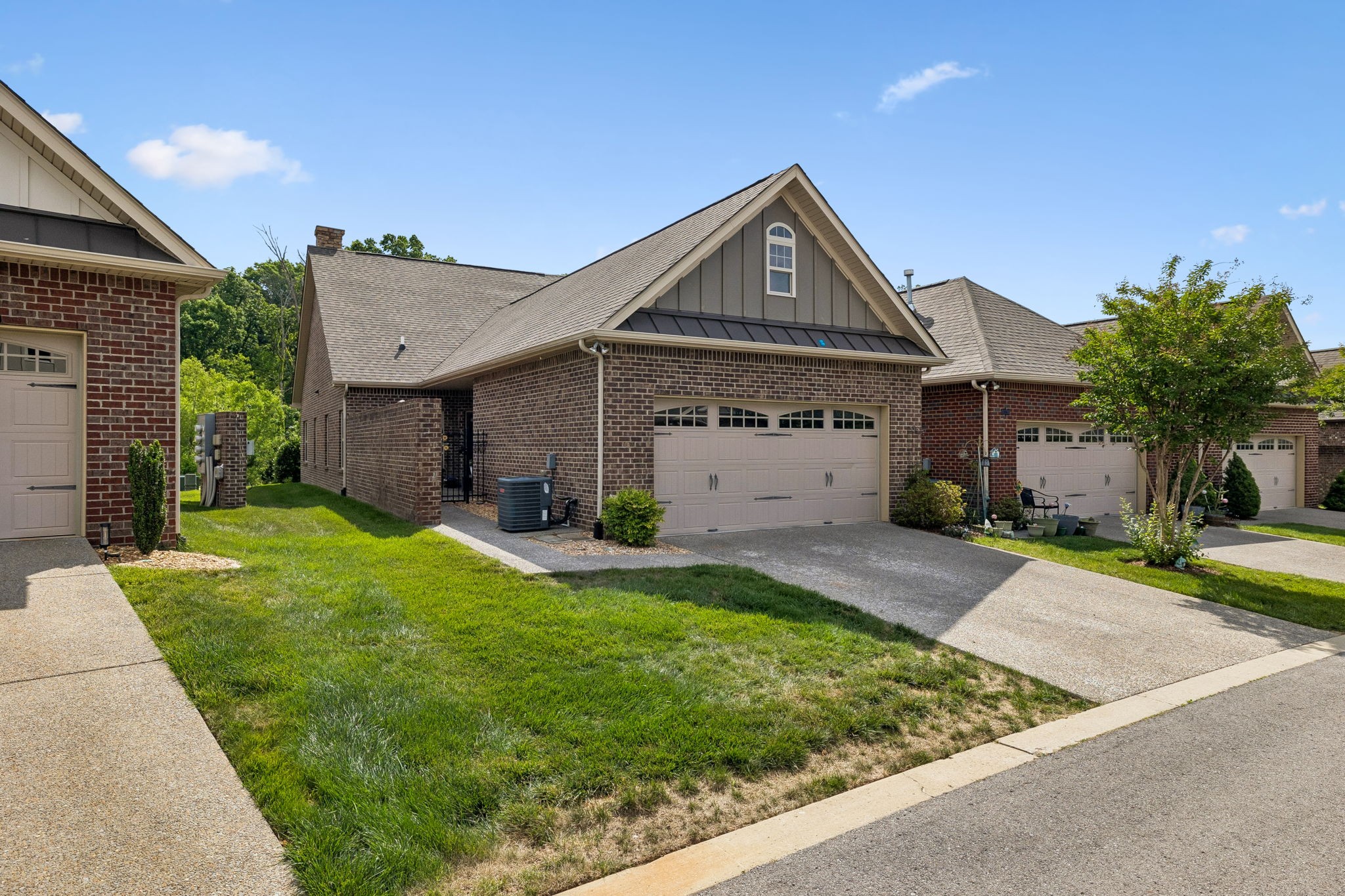 340 Carellton Drive Gallatin TN 37066
